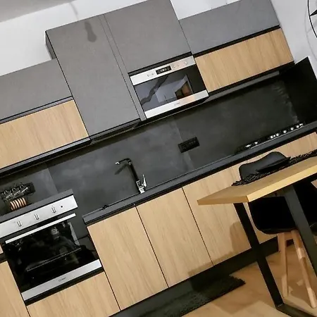 Claudio's House Apartment *