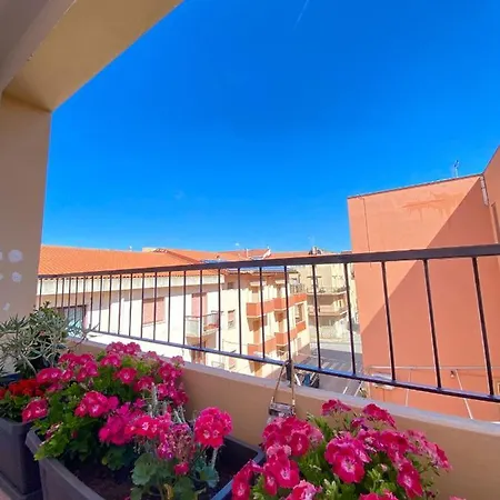 Claudio's House דירה *